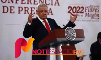 Noticias de Puerto Vallarta | NotiespacioPV | AMLO pide a gobernador de Texas "bajarle una rayita"