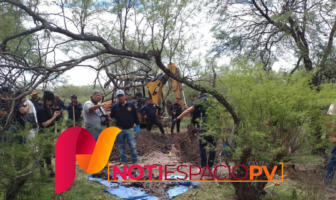 Noticias de Puerto Vallarta | NotiespacioPV | Van 14 los cuerpos exhumados de fosas clandestinas en Michoacán