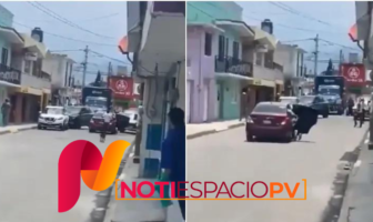 Noticias de Puerto Vallarta | NotiespacioPV | Video: Escapa de intento de secuestro al lanzarse de un auto en marcha en Edomex