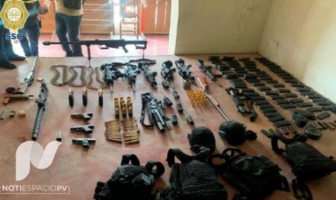 Noticias de Puerto Vallarta | NotiespacioPV | 14 detenidos y un arsenal decomisado fue el saldo del enfrentamiento en la México-Cuernavaca