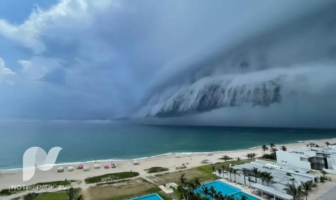 Noticias de Puerto Vallarta | NotiespacioPV | VIDEO: Meganube en playa de Tamaulipas sorprende a turistas