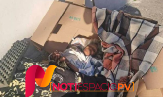 Noticias de Puerto Vallarta | NotiespacioPV | Abandonan a abuelita dentro de cajas de cartón en las calles de Puebla