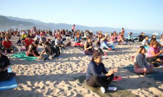 Notiespacio PV | Impulsan proyecto de práctica del yoga en Puerto Vallarta