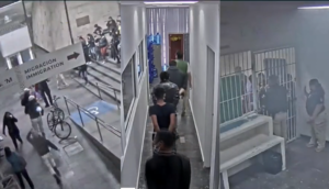 Dan a conocer nuevo vídeo que revela maltrato en estación migratoria de Ciudad Juárez