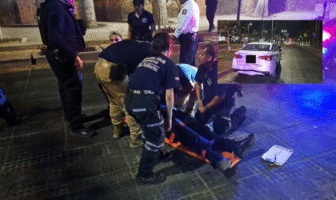 Notiespacio PV | Elemento de tránsito impacta en la parte trasera de un auto sobre la Medina Ascencio