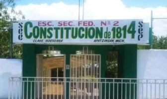 Noticias de Puerto Vallarta | NotiespacioPV | Show de strippers en secundaria causa indignación