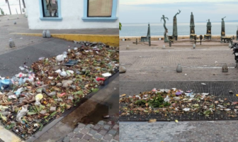 Malecón de Puerto Vallarta lleno de basura tras tormenta