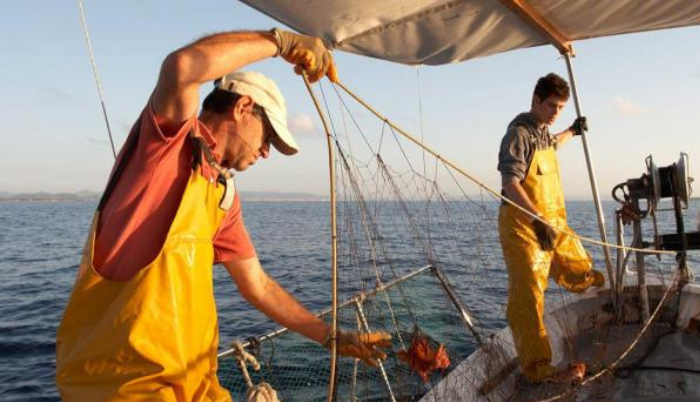 Urge mejorar las condiciones labores de trabajadores del mar en México: Senado