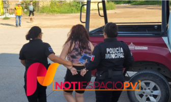 Empleados del tienda de conveniencia discuten por finiquito