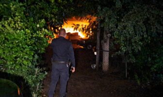 Incendio en taller de laminado y pinturas moviliza a servicios de emergencia en la colonia El Calvario
