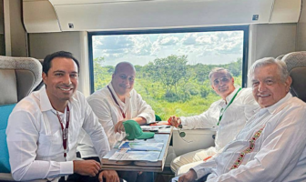 Con recorrido de supervisión AMLO estrena Tren Maya