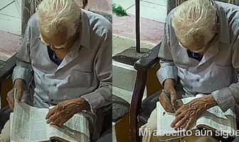 Abuelito jubilado sigue preparando sus clases como si aún las impartiera
