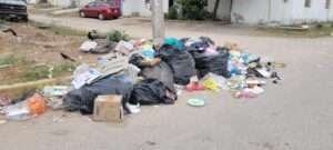 Basura inunda las calles de varias colonias de Puerto Vallarta