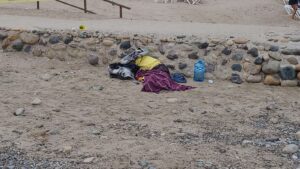 Indigente muere en las inmediaciones de playa Los Muertos