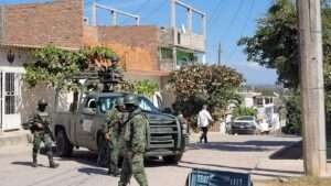 Despliegue de Ejército Mexicano y GN en gimnasio de Puerto Vallarta desata interrogantes