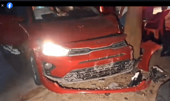 Aparatoso accidente en la colonia Mojoneras deja una persona lesionada