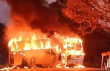 Detienen a presuntos delincuentes y se desata quema de vehículos en Tabasco