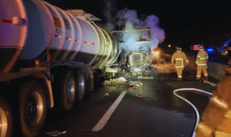 Accidente en la autopista Tepic-Guadalajara involucra a dos tráilers
