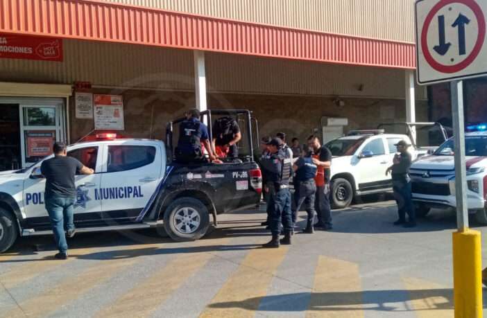 Noticias de Puerto Vallarta | NotiespacioPV | Detienen a hombre por intento de robo en Home Depot de Las Juntas
