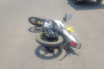 Accidente en la avenida Víctor Yturbe "Pirulí" involucra a familia en motocicleta