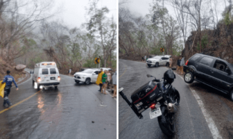 Choque entre dos camionetas en la zona de Barranca Honda, Cabo Corrientes