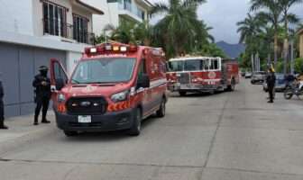 Explosión de estufa causa lesiones leves a una mujer y a una bebé en Fluvial Vallarta