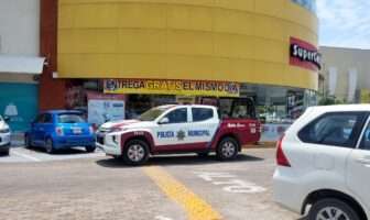 Motoladrones asaltan a cuentahabiente en Plaza Caracol y se llevan 150 mil pesos