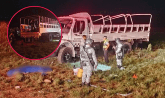Volcadura de camión de la Guardia Nacional en Oaxaca deja un muerto y 24 heridos