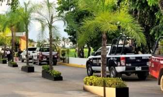 Intensa persecución y balacera en la delegación de Ixtapa