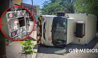 Camión de leche vuelca en Ixtapa; afortunadamente no hay heridos Camión de leche vuelca en Ixtapa; afortunadamente no hay heridos