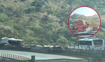 Tráiler volcado provoca cierre parcial de la autopista 15D Tepic-Guadalajara
