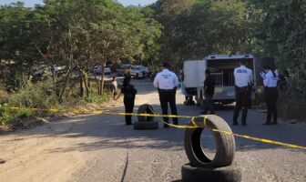 Motociclista pierde la vida tras caer a un barranco en Puerto Vallarta