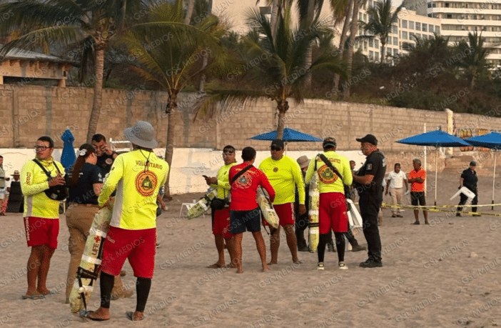 Segunda tragedia por ahogamiento en Vallarta: muere turista en Playa Tranquila