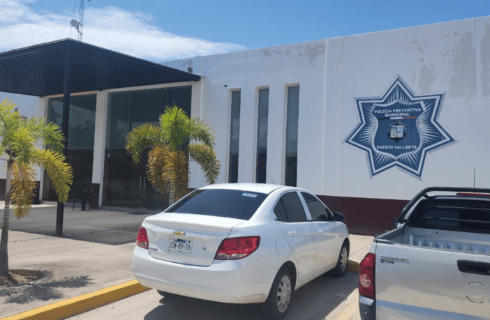 Detienen a elemento de Tránsito Municipal tras accidente fatal en Puerto Vallarta