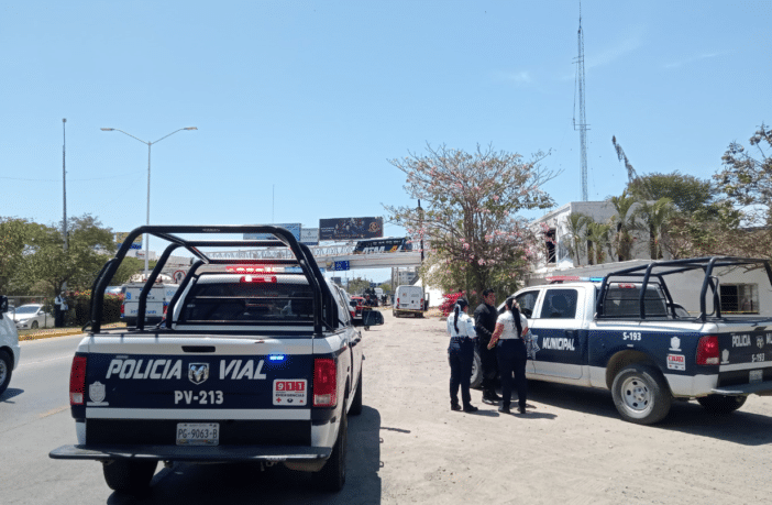 Localizan cuerpo calcinado en antigua base de Protección Civil en Bahía de Banderas