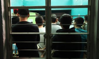 Se localiza persona desparecida y se detiene a otra, en un centro de rehabilitación en Guadalajara