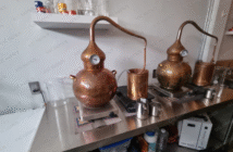 Caen dos personas por producir tequila pirata en Tlaquepaque
