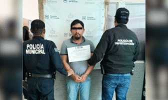Detienen en Puerto Vallarta a hombre acusado de privación ilegal de la libertad