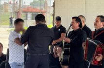 Los Alegres del Barranco dan concierto a jóvenes en reclusión en Jalisco