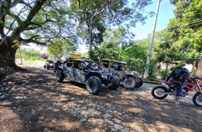 Protección Civil Jalisco refuerza operativo de seguridad en el 'Vallartazo 2025'