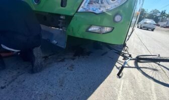 Notiespacio PV | Camión de transporte público arrolla a ciclista