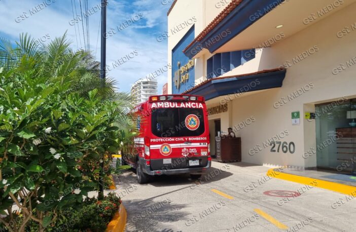Menor de cinco años inconsciente en alberca de hotel en Puerto Vallarta