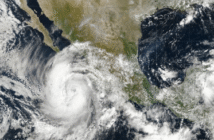 Huracán Priscilla avanza frente a Jalisco con lluvias intensas y oleaje elevado