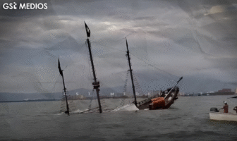 Se hunde La Marigalante, símbolo histórico de Puerto Vallarta