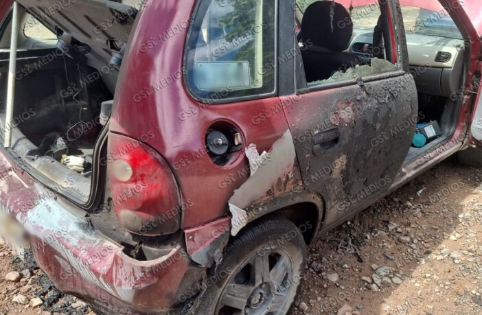 Chevy se incendia en plena avenida De Los Poetas