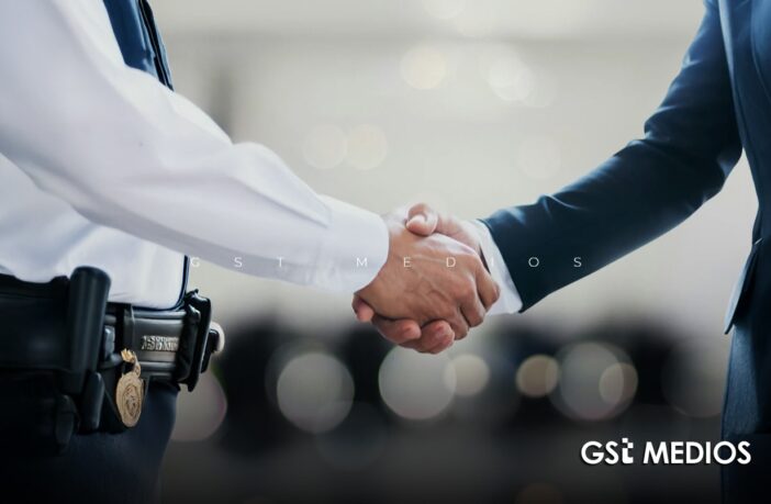 Policías estatales pagan $75 mil pesos y logran suspensión del proceso por abuso de autoridad Policías estatales pagan $75 mil pesos y logran suspensión del proceso por abuso de autoridad