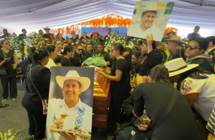 Homicidio de Carlos Manzo fue cometido por el CJNG o Los Caballeros Templarios: Fiscalía