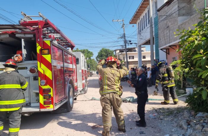Vivienda se incendia en la colonia Villa de Guadalupe