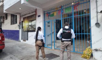 Notiespacio PV | Mujer extranjera es localizada sin vida en alberca de condominios en la colonia 5 de Diciembre