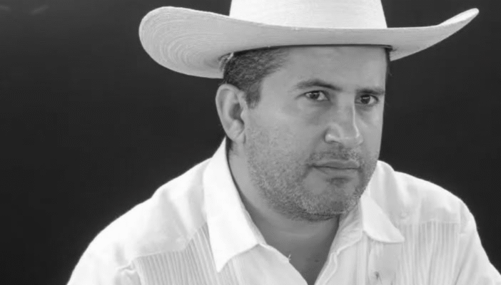 A un mes del asesinato de Carlos Manzo el móvil del crimen sigue siendo desconocido A un mes del asesinato de Carlos Manzo el móvil del crimen sigue siendo desconocido